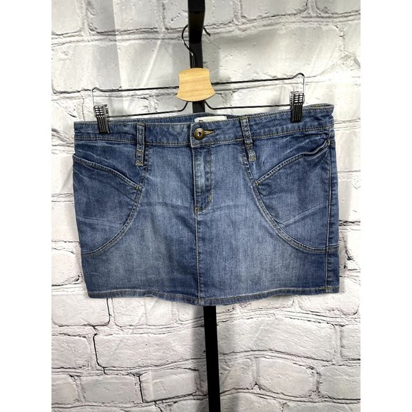 EUC BCBGeneration  Jeans Skirt - Picture 1 of 4